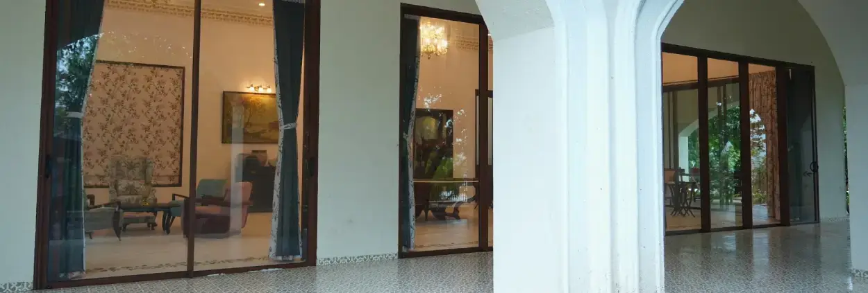 kitchen aluminium doors designs