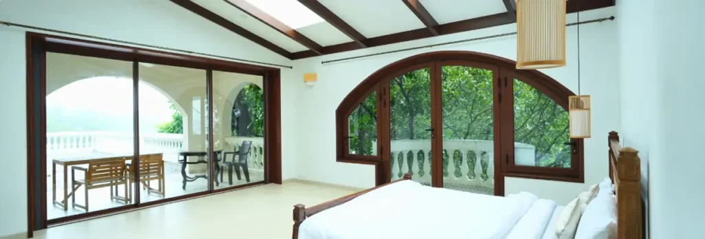 Aluminium bedroom window placement